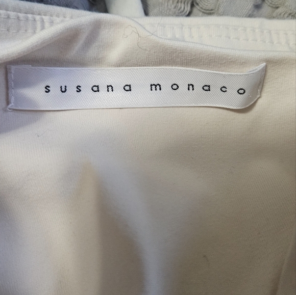 SUSANA MONACO 16" Strapless Dress With
Ruffle Detail in Blanched
Almond. SIZE SM - Picture 10 of 12